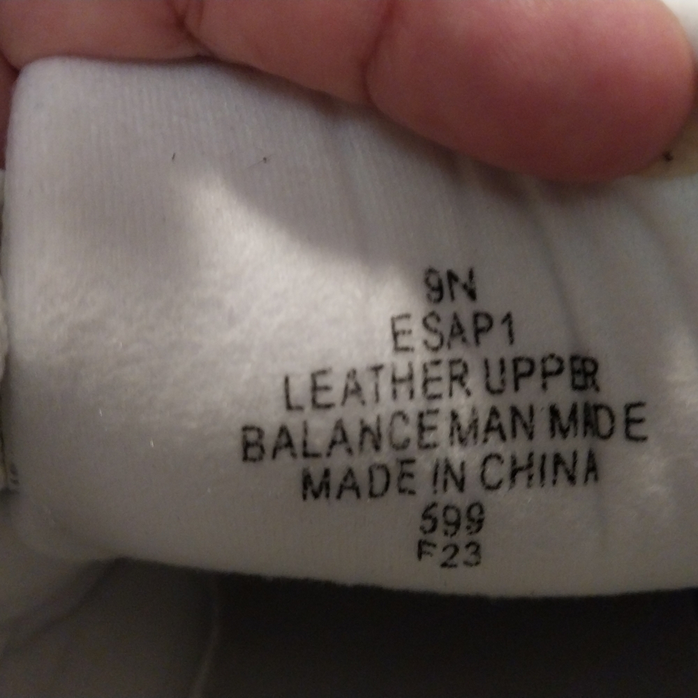 EASY SPIRIT NWOT Leather Women's Shoes White Sneakers - Picture 12 of 12